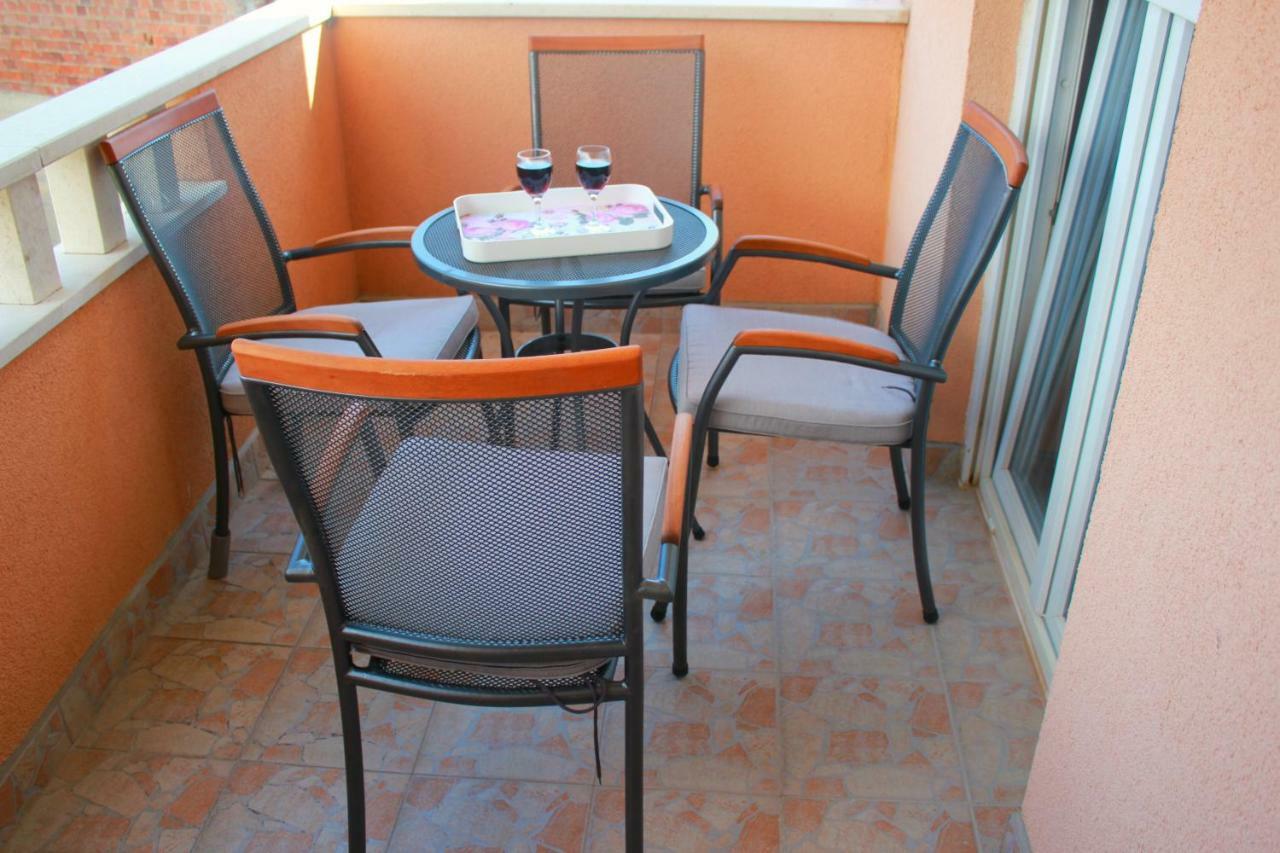 Apartment Antonia Sinj